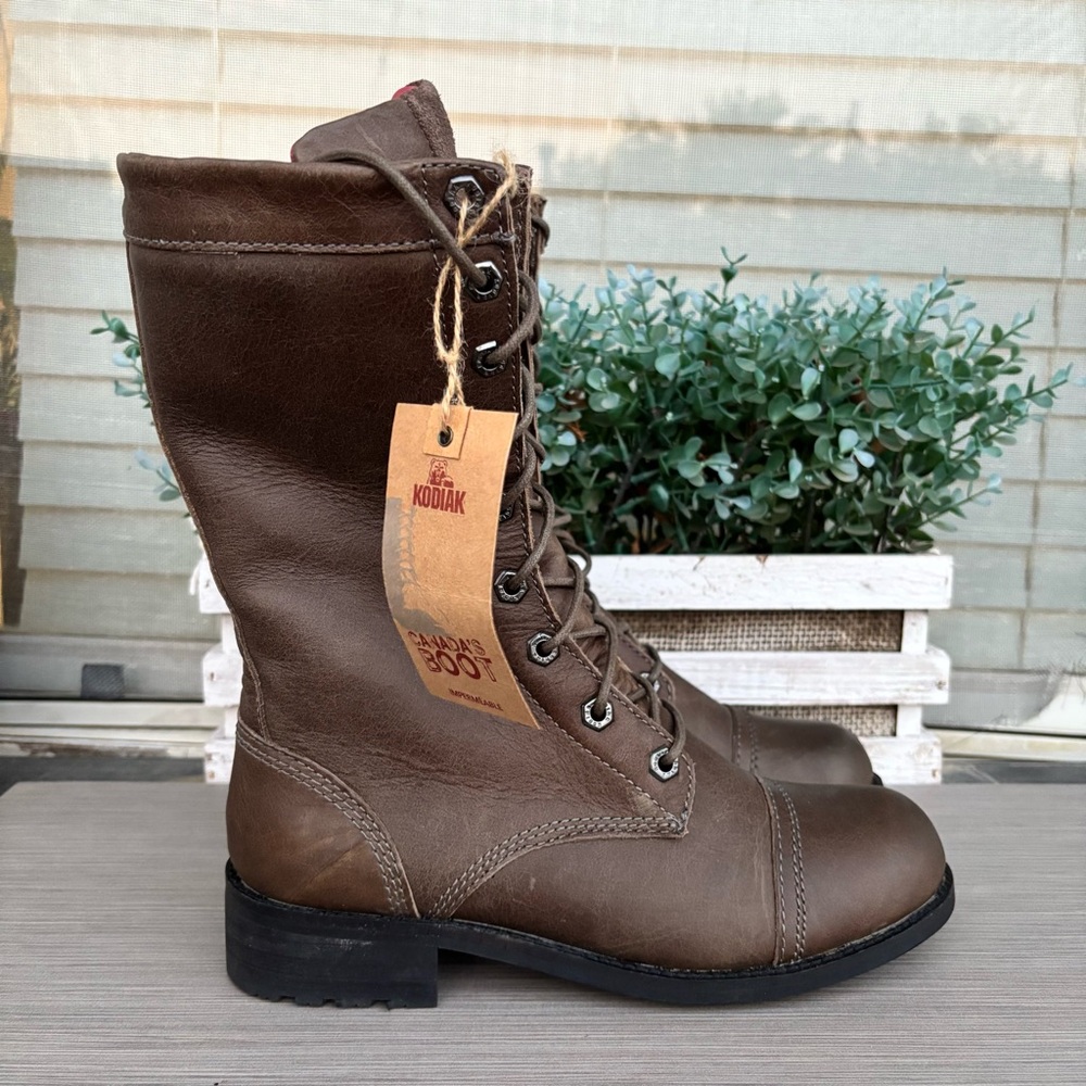 Kodiak 'Bethany' Waterproof Moto Lace-Up Women's Boots (Size 7) - Picture 3 of 10